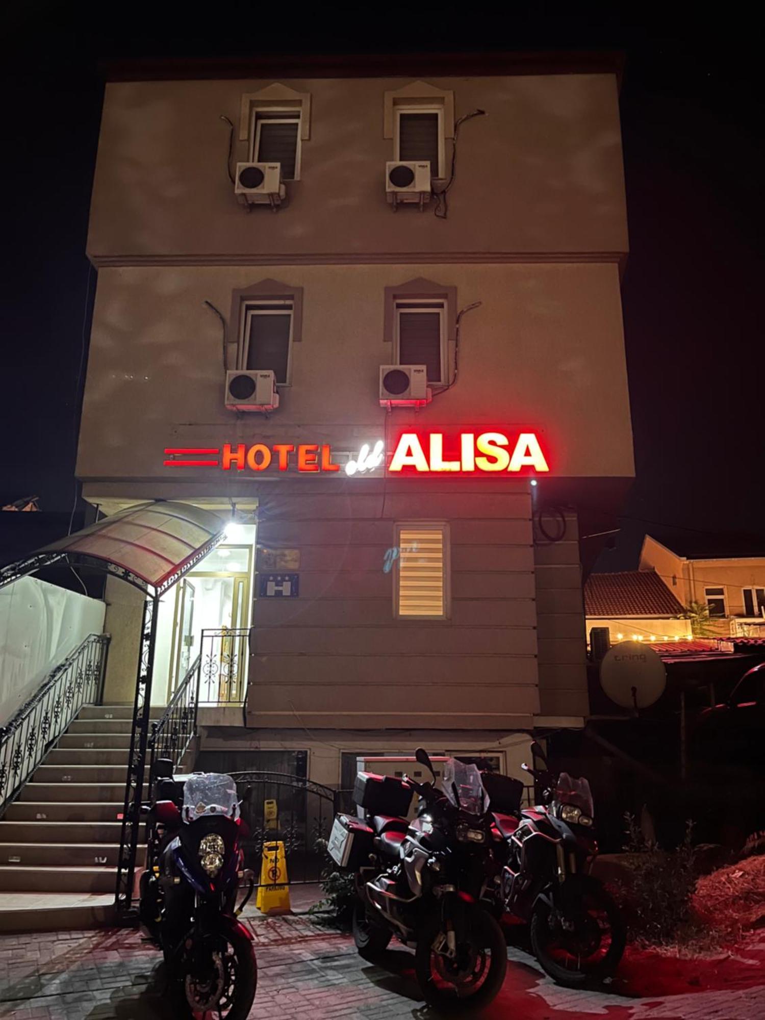 Hotel Old Alisa Skopje Bagian luar foto